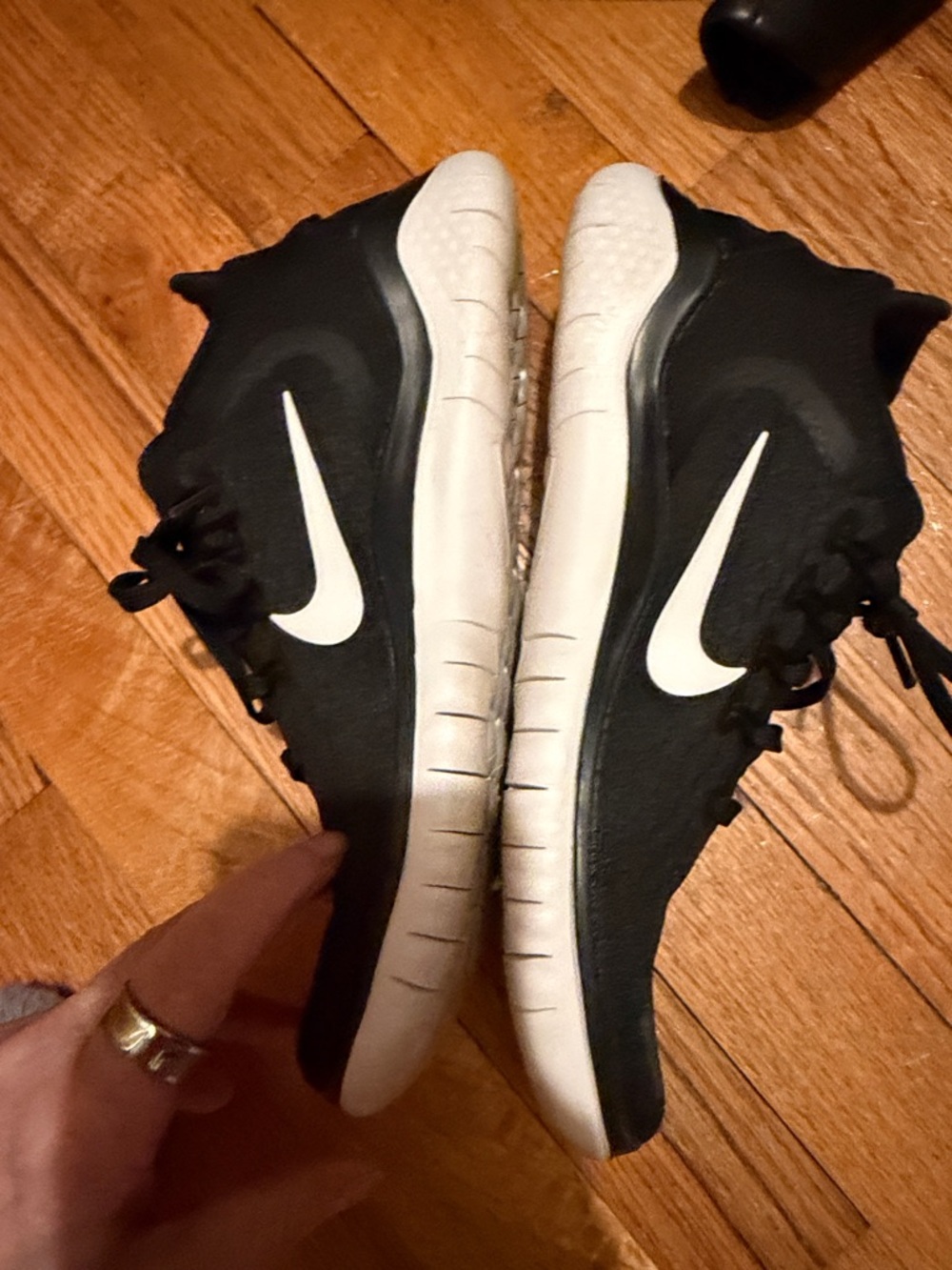 Nike Black Running Sneakers with Neon Yellow Insoles - Picture 3 of 4